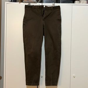 Uniqlo brown trousers w drawstring feature. Size 30x30. Stretch khakis